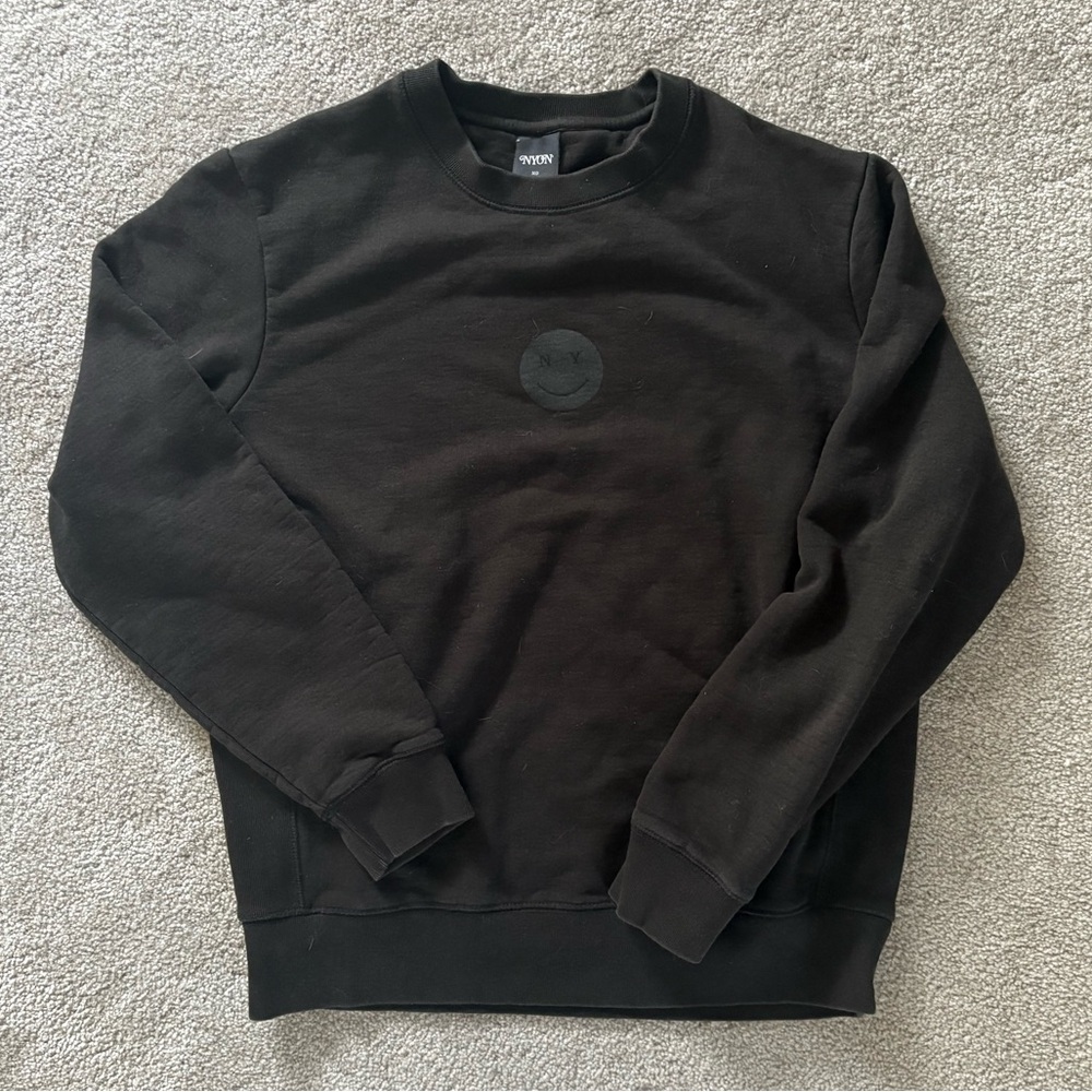 Black Sweatshirt